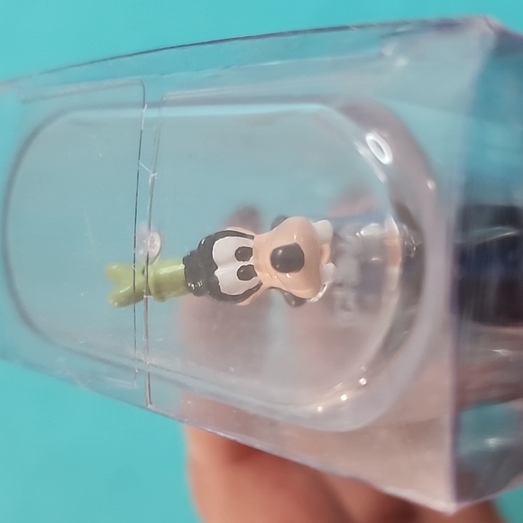 BNIB Vintage The Disney Store Exclusive Goofy Collector Pen - Picture 8 of 8